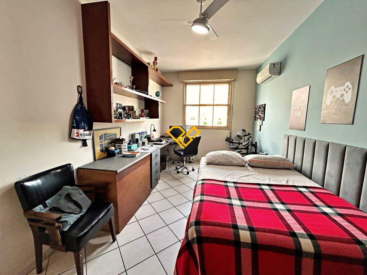 Apartamento à venda no Embaré: Dormitório 2