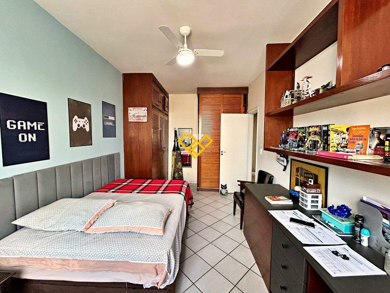 Apartamento à venda no Embaré: Dormitório 2