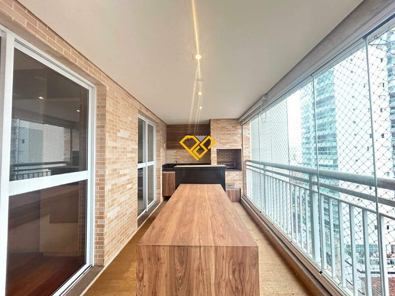 Apartamento à venda no Gonzaga: Varanda