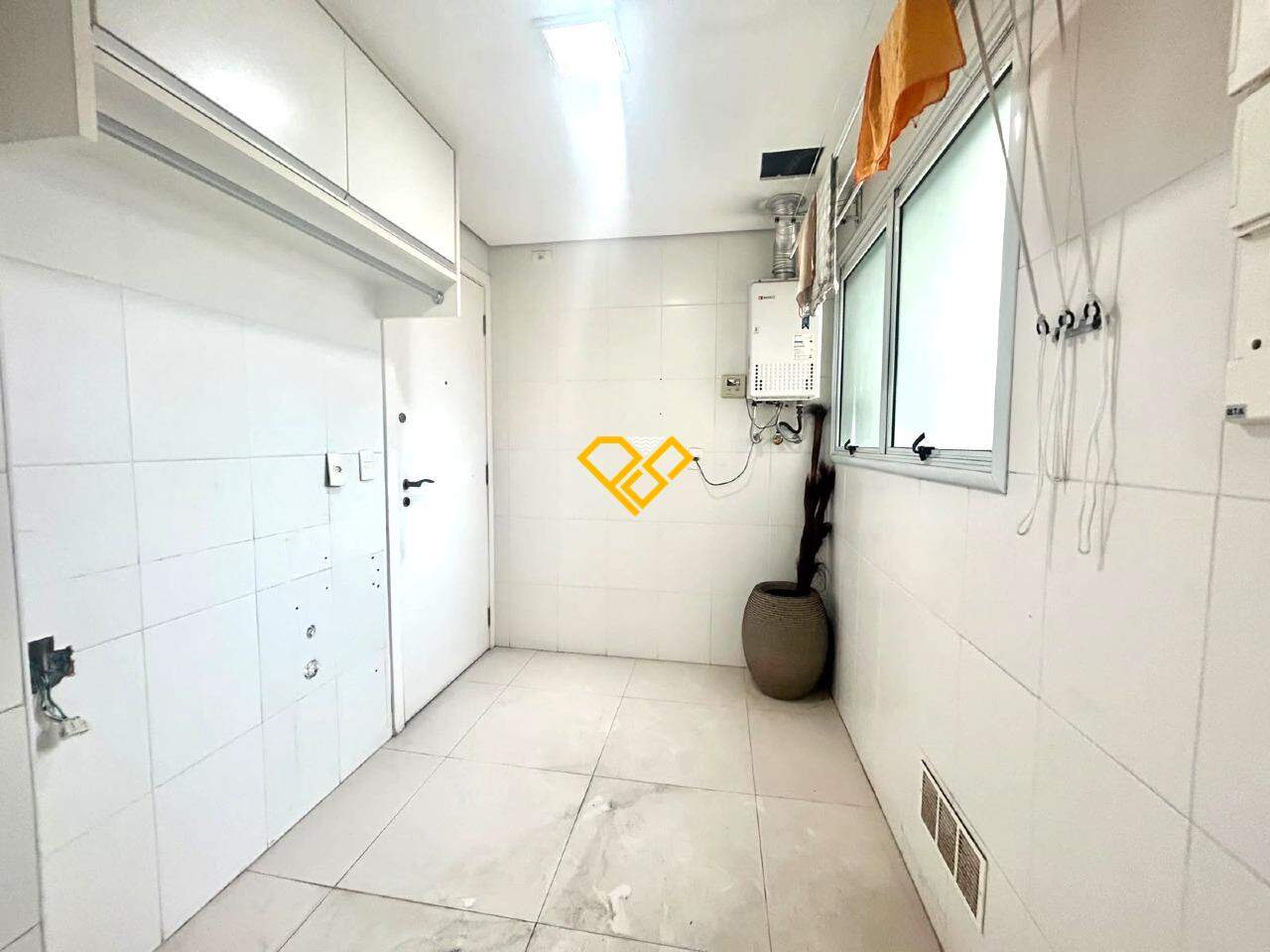 Apartamento à venda no Gonzaga: Área de serviço