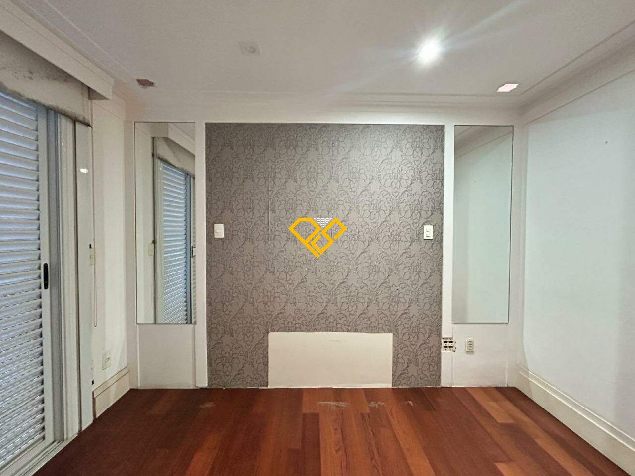 Apartamento à venda no Gonzaga: Dormitório 1 - suíte master