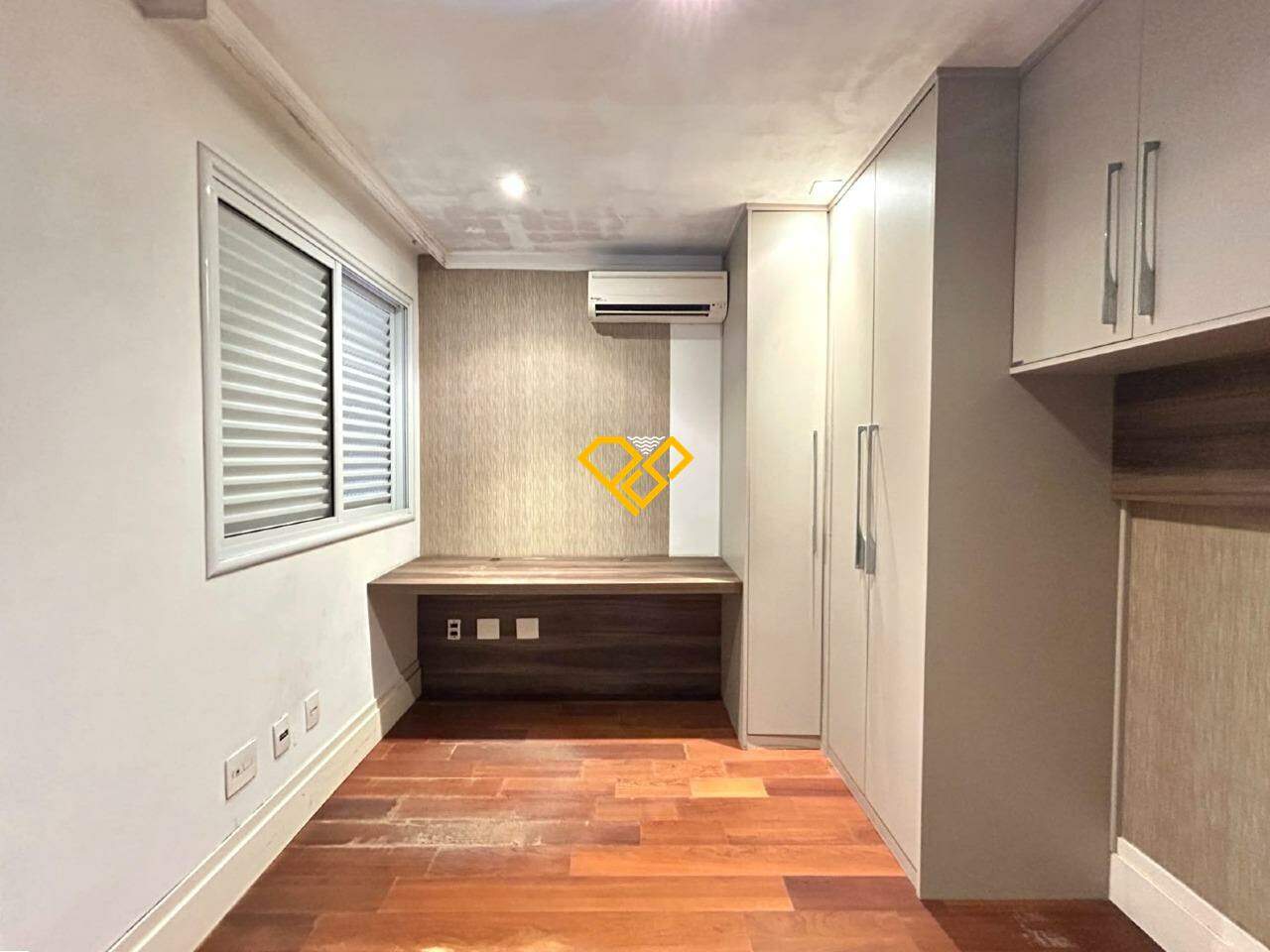 Apartamento à venda no Gonzaga: Dormitório 3 - suíte