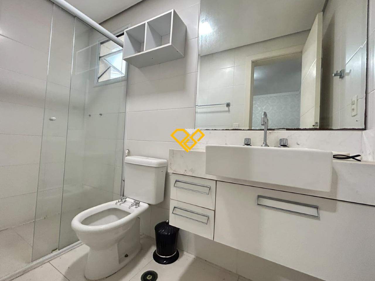 Apartamento à venda no Gonzaga: Wc suíte 2