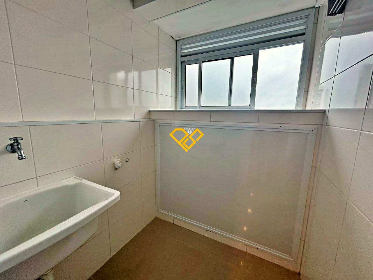 Apartamento à venda no Embaré: