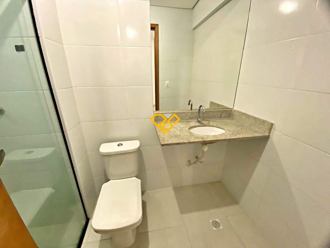 Apartamento à venda no Macuco: Wc suíte