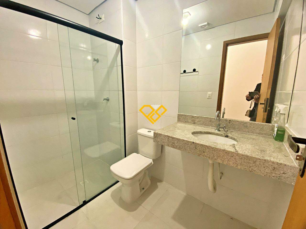 Apartamento à venda no Macuco: Wc social