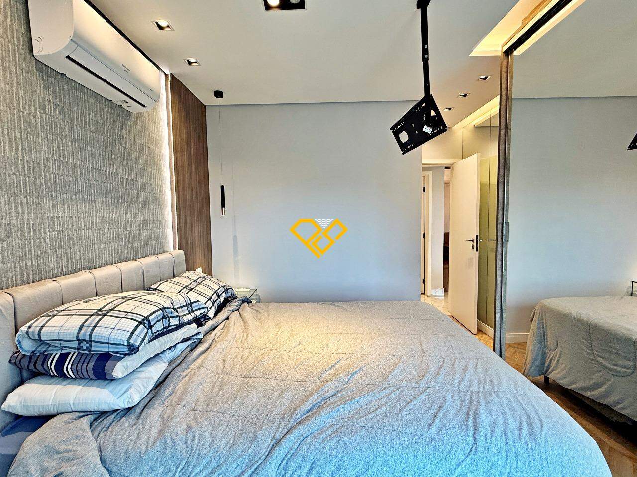 Apartamento à venda no Gonzaga: Suíte 1