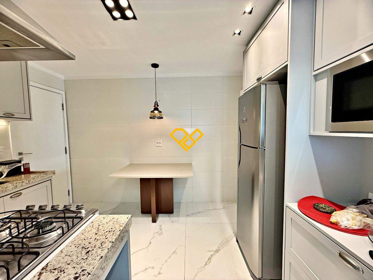 Apartamento para aluguel no Gonzaga: Cozinha