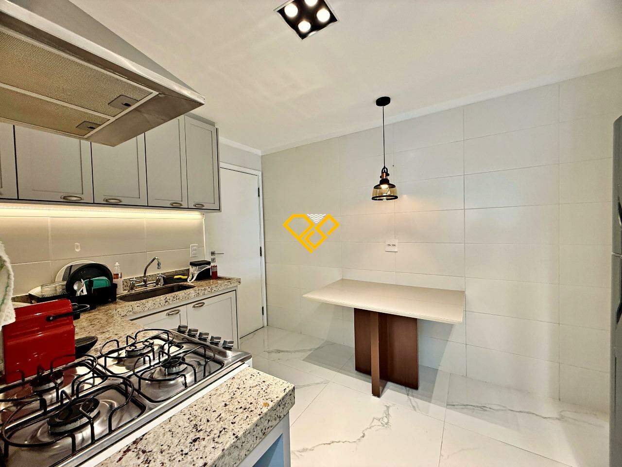 Apartamento para aluguel no Gonzaga: Cozinha
