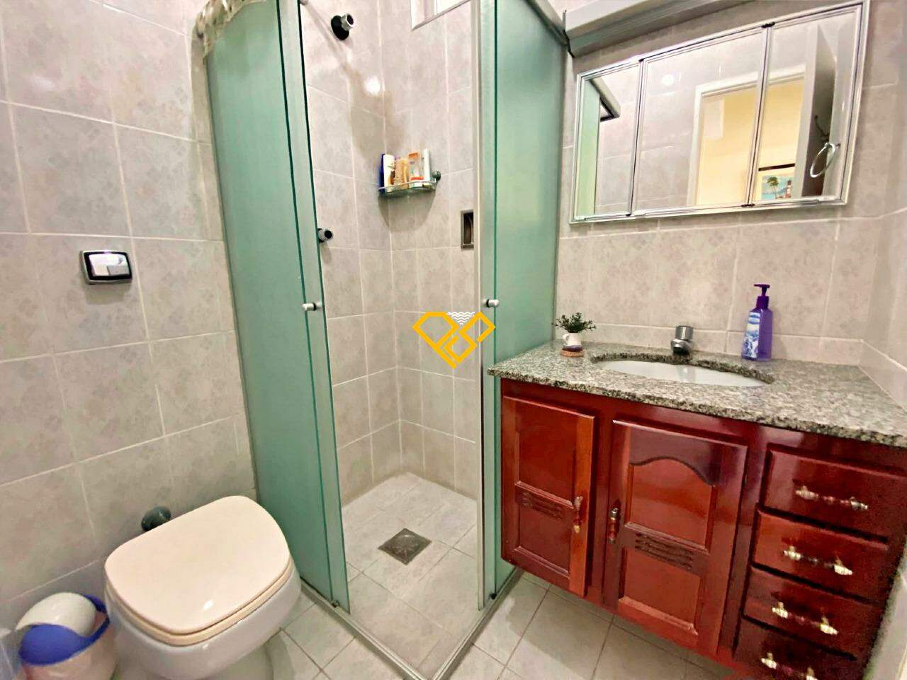Apartamento à venda no Ponta da Praia: Wc social