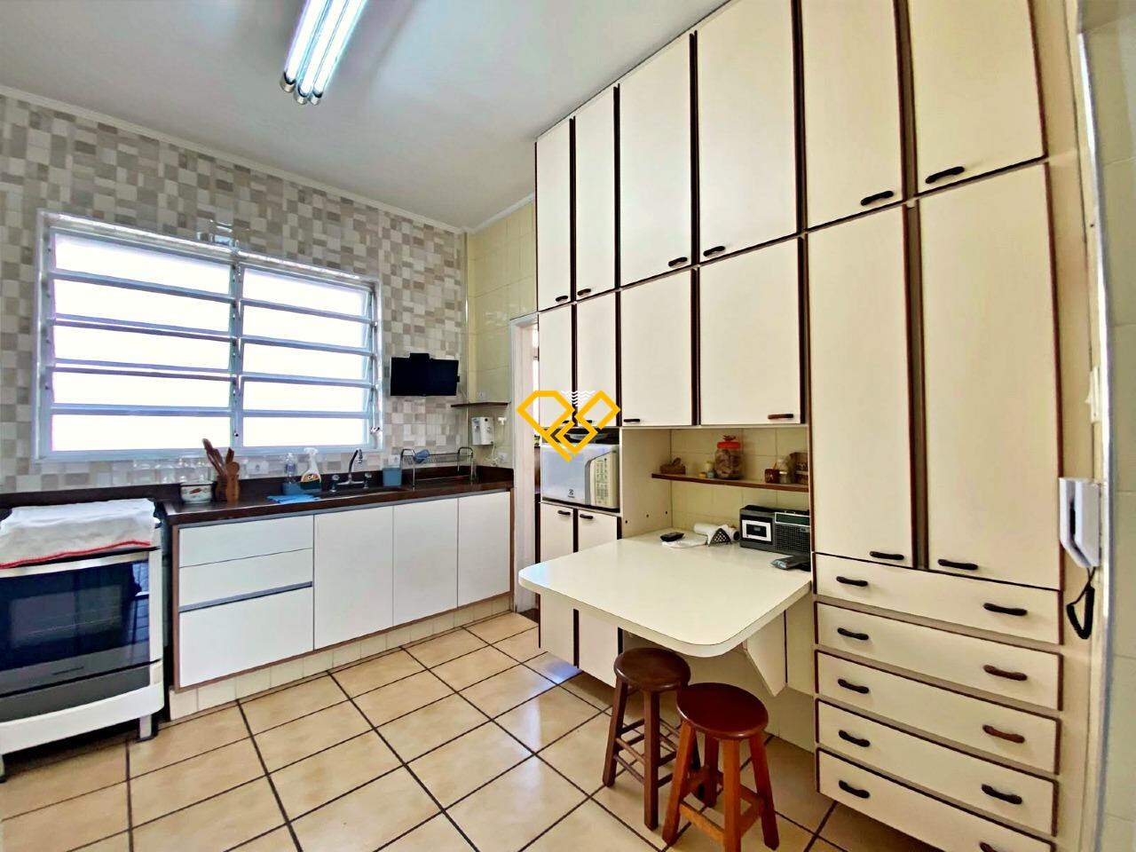 Apartamento à venda no Ponta da Praia: Cozinha