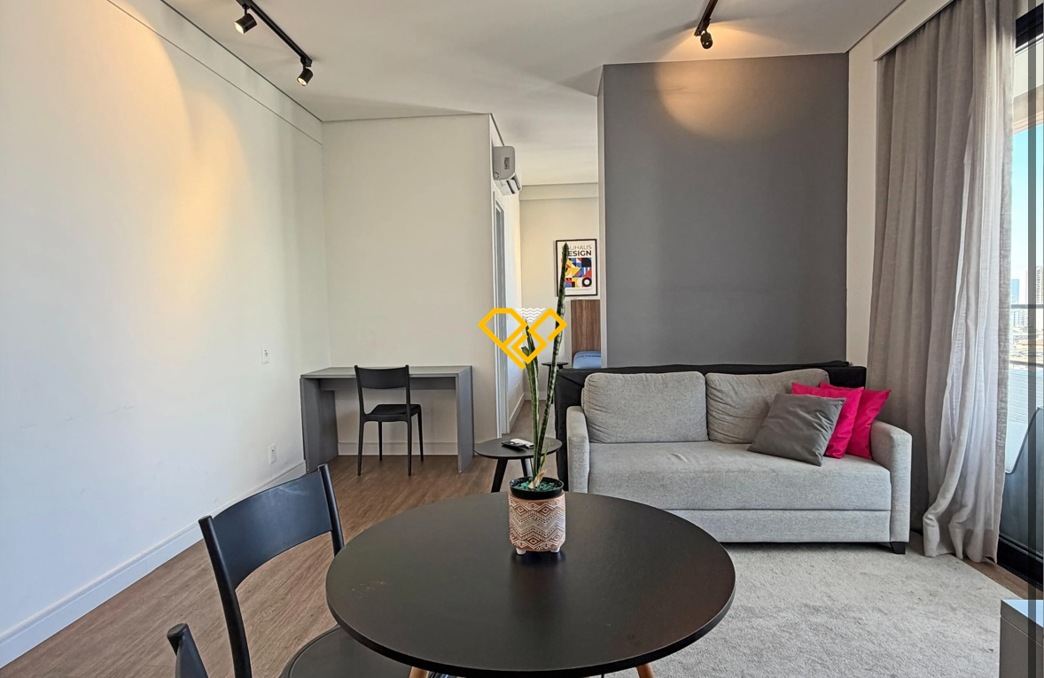 Apartamento à venda no Ponta da Praia: 