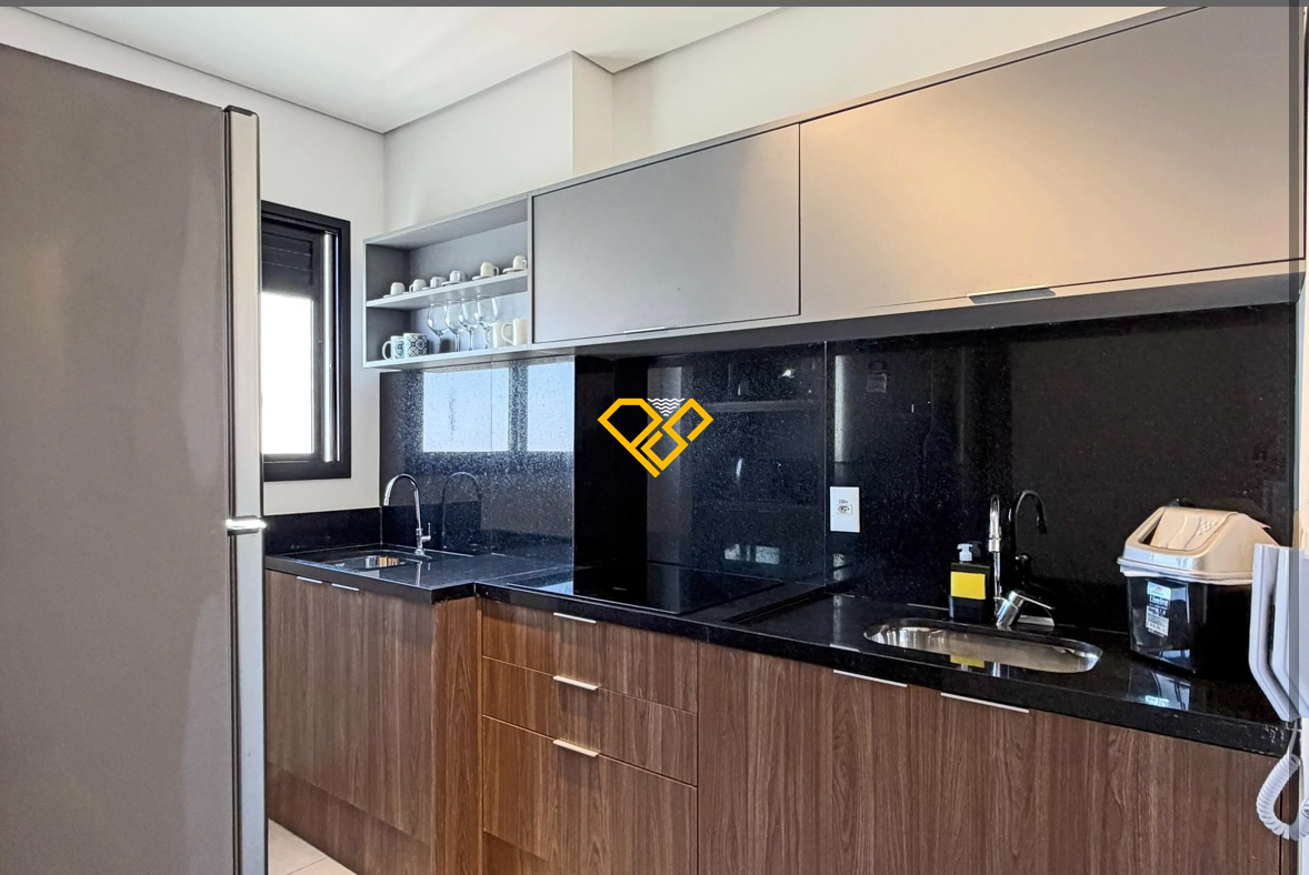 Apartamento à venda no Ponta da Praia: 