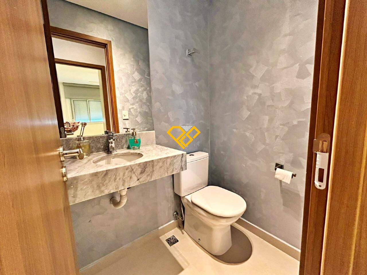 Apartamento para aluguel no Boqueirão: Lavabo