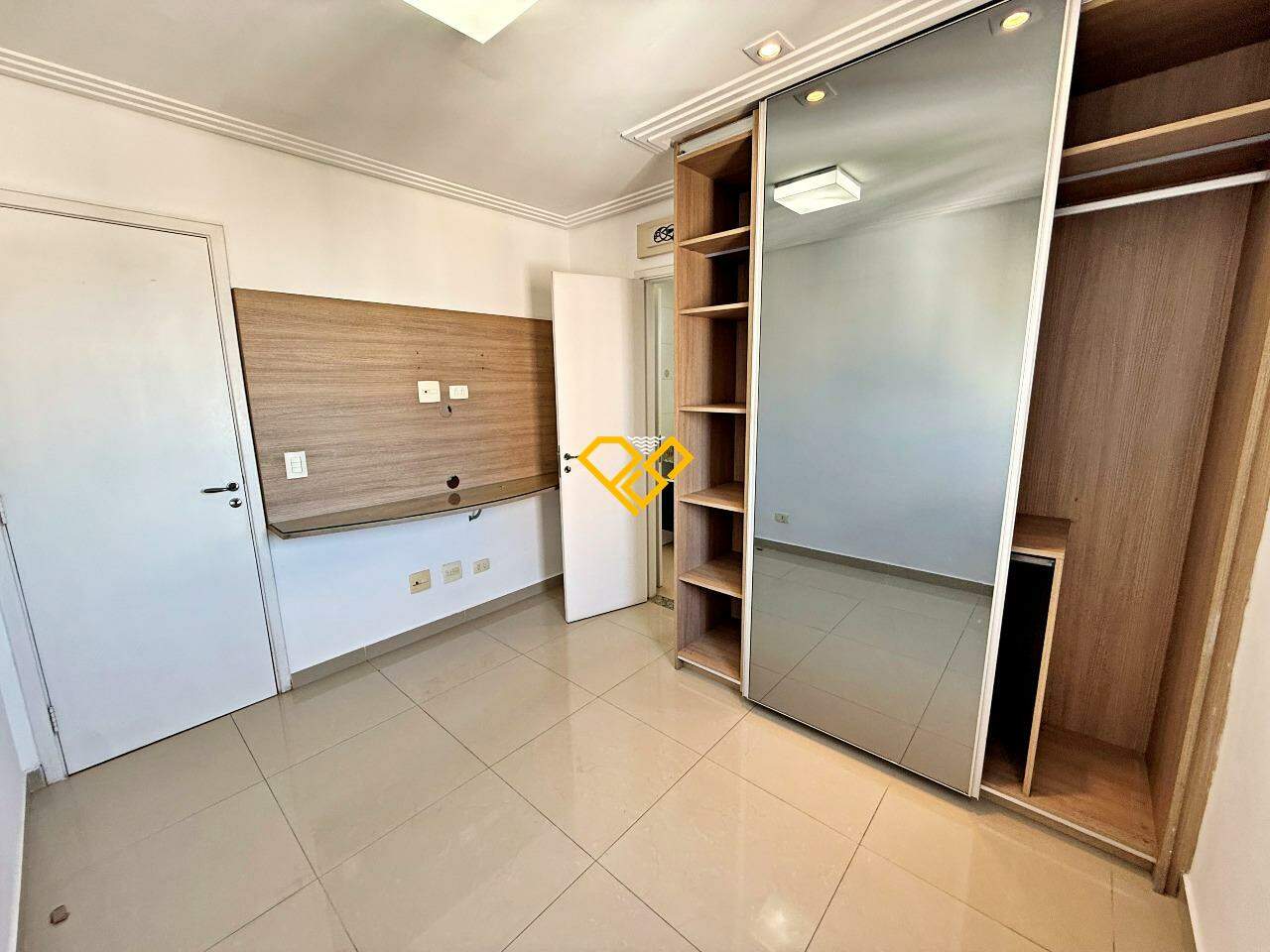 Apartamento para aluguel no Boqueirão: Dormitório 3 suíte americana