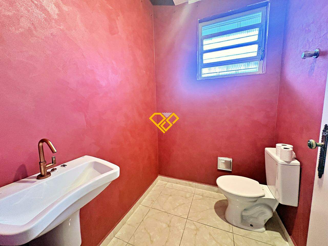 Casa para aluguel no Gonzaga: Lavabo