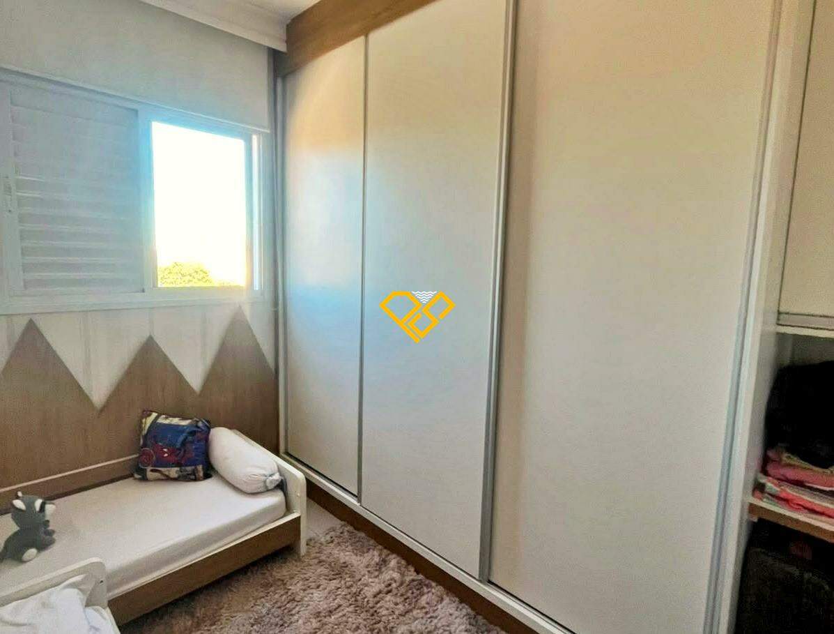 Apartamento à venda no Ponta da Praia: Dormitório 3