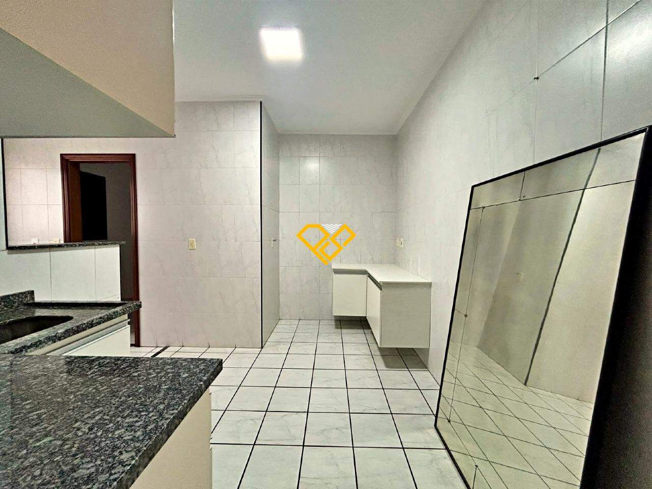 Apartamento para aluguel no Gonzaga: Cozinha