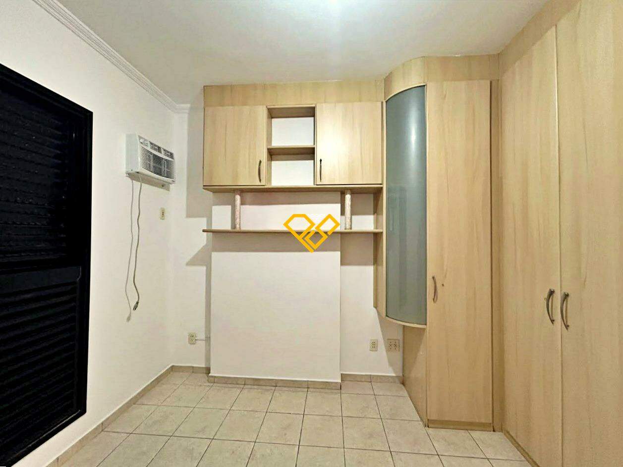 Apartamento para aluguel no Gonzaga: Dormitório 1 - suíte