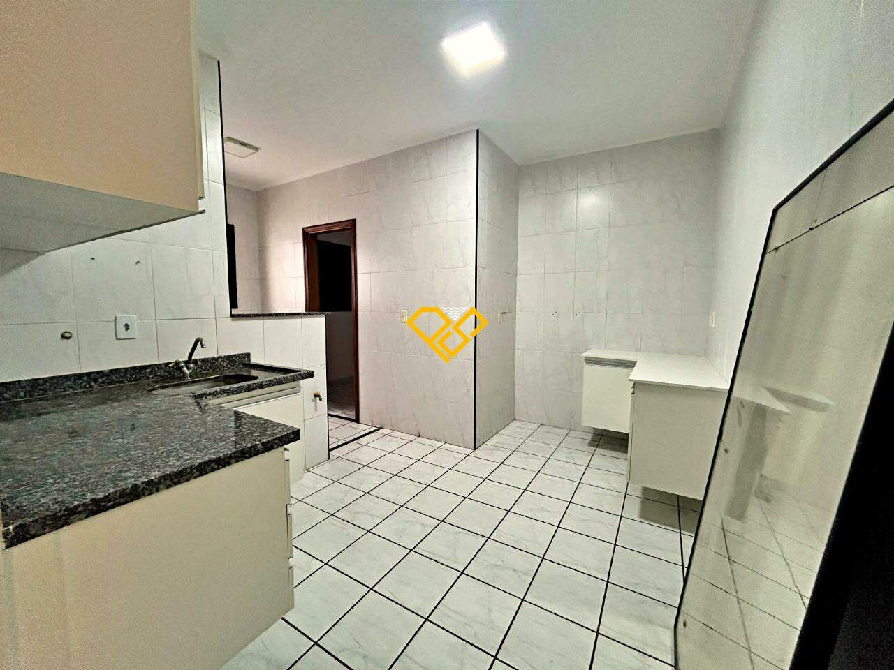Apartamento para aluguel no Gonzaga: Cozinha