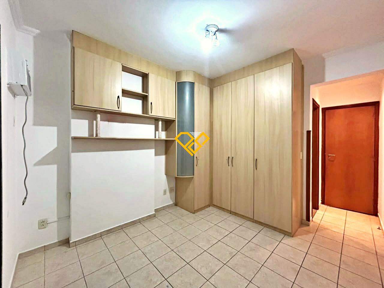 Apartamento para aluguel no Gonzaga: Dormitório 1 - suíte