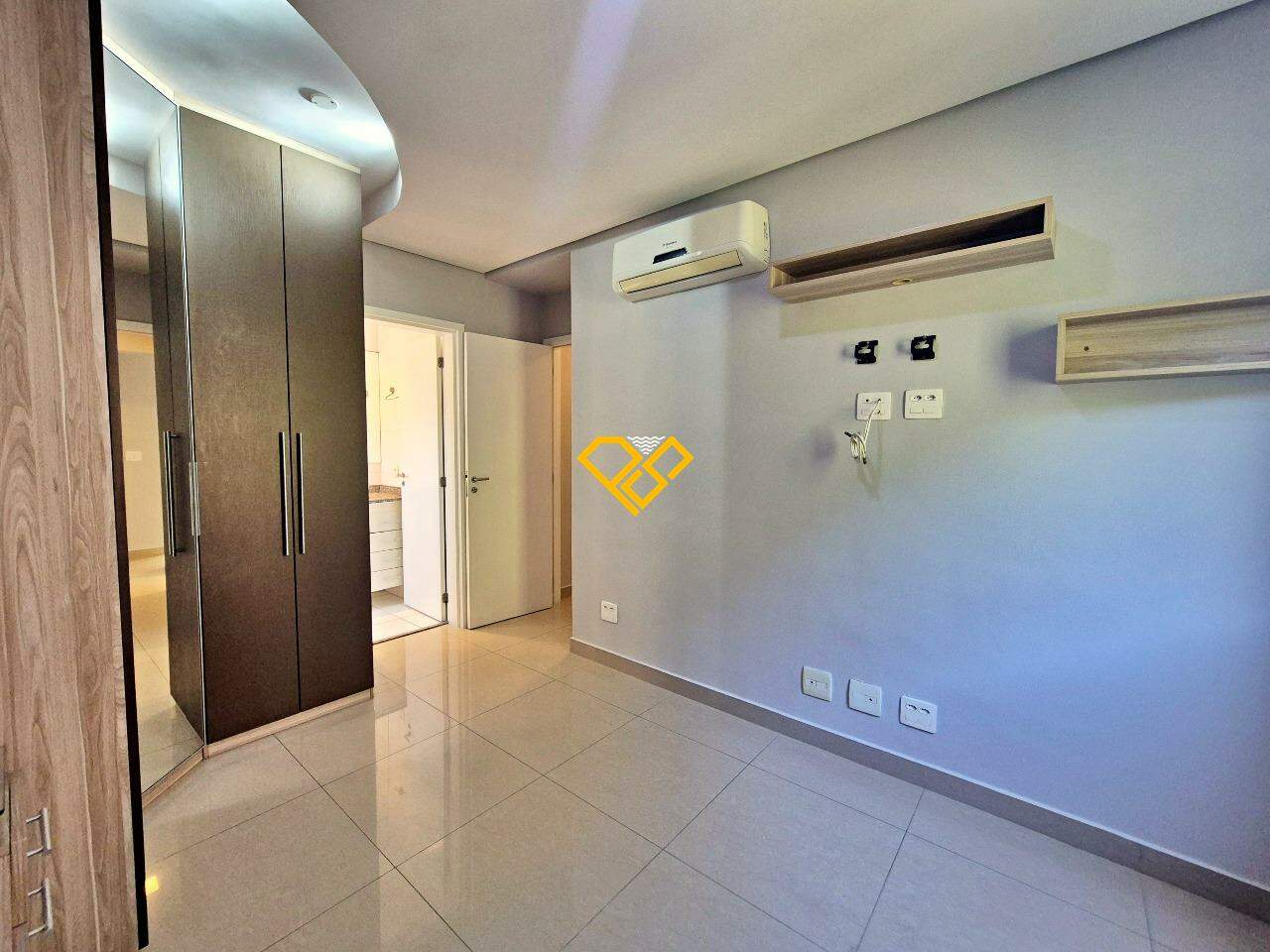 Apartamento à venda no Marapé: Dormitório 1 - suíte
