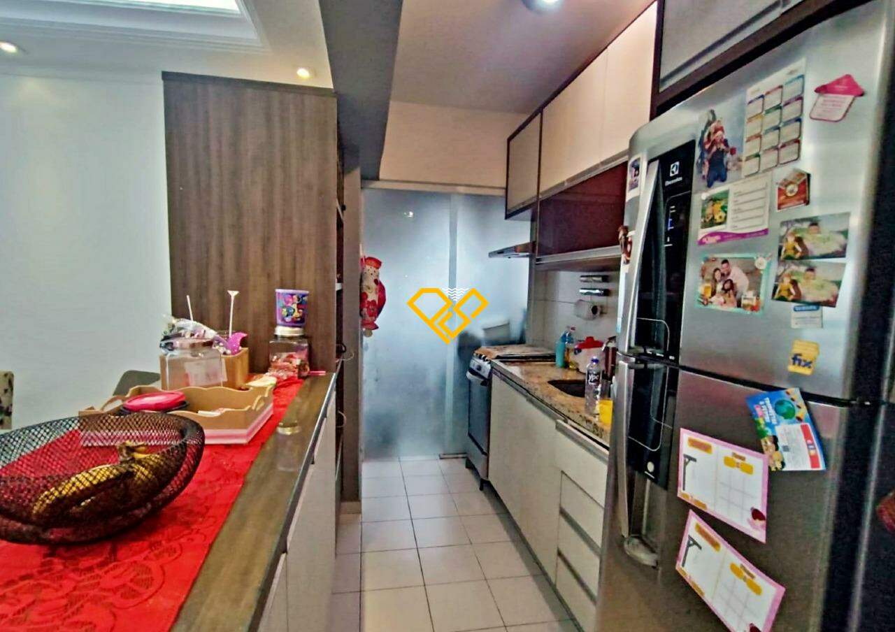 Apartamento para aluguel no Macuco: Cozinha