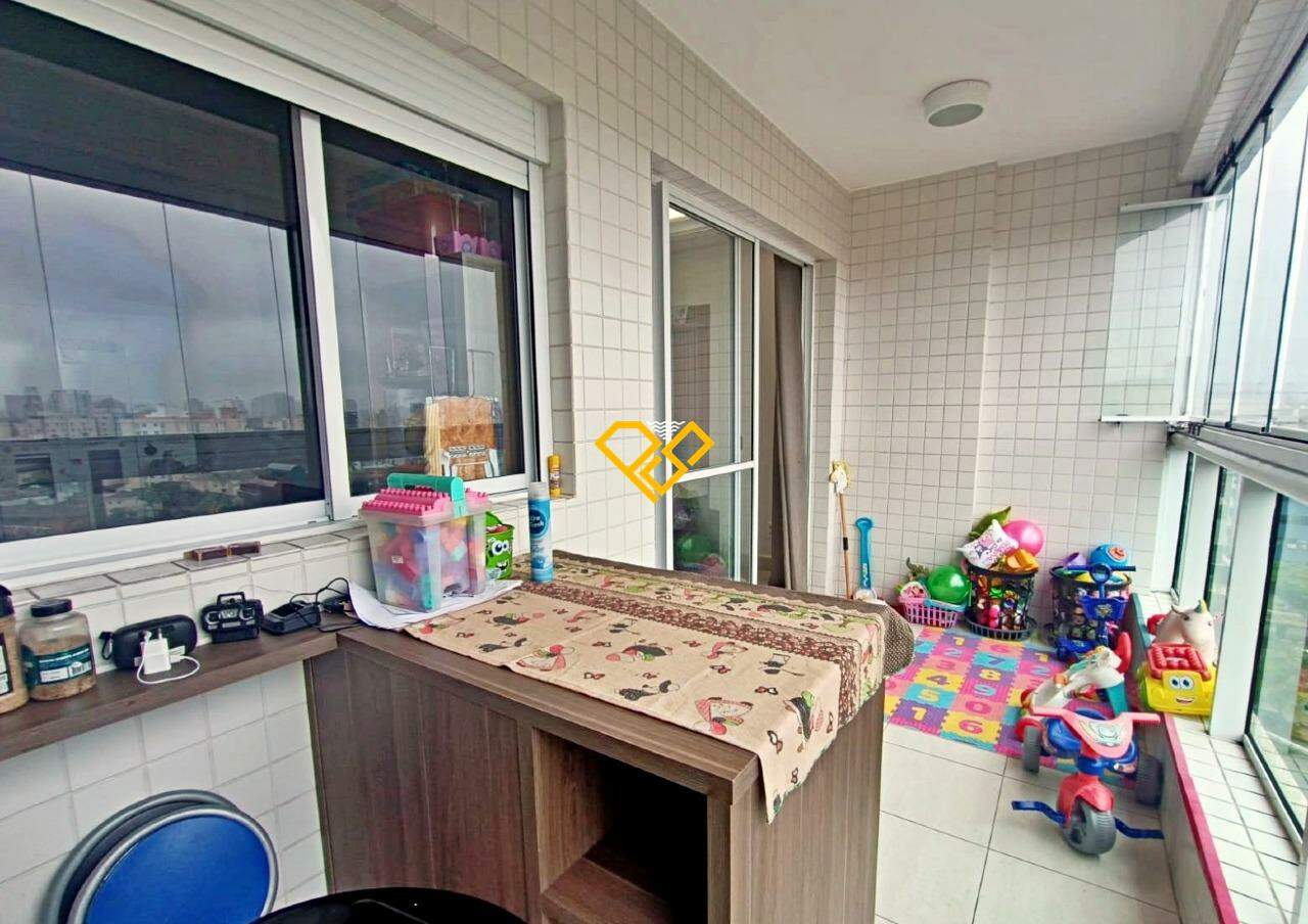 Apartamento para aluguel no Macuco: Varanda