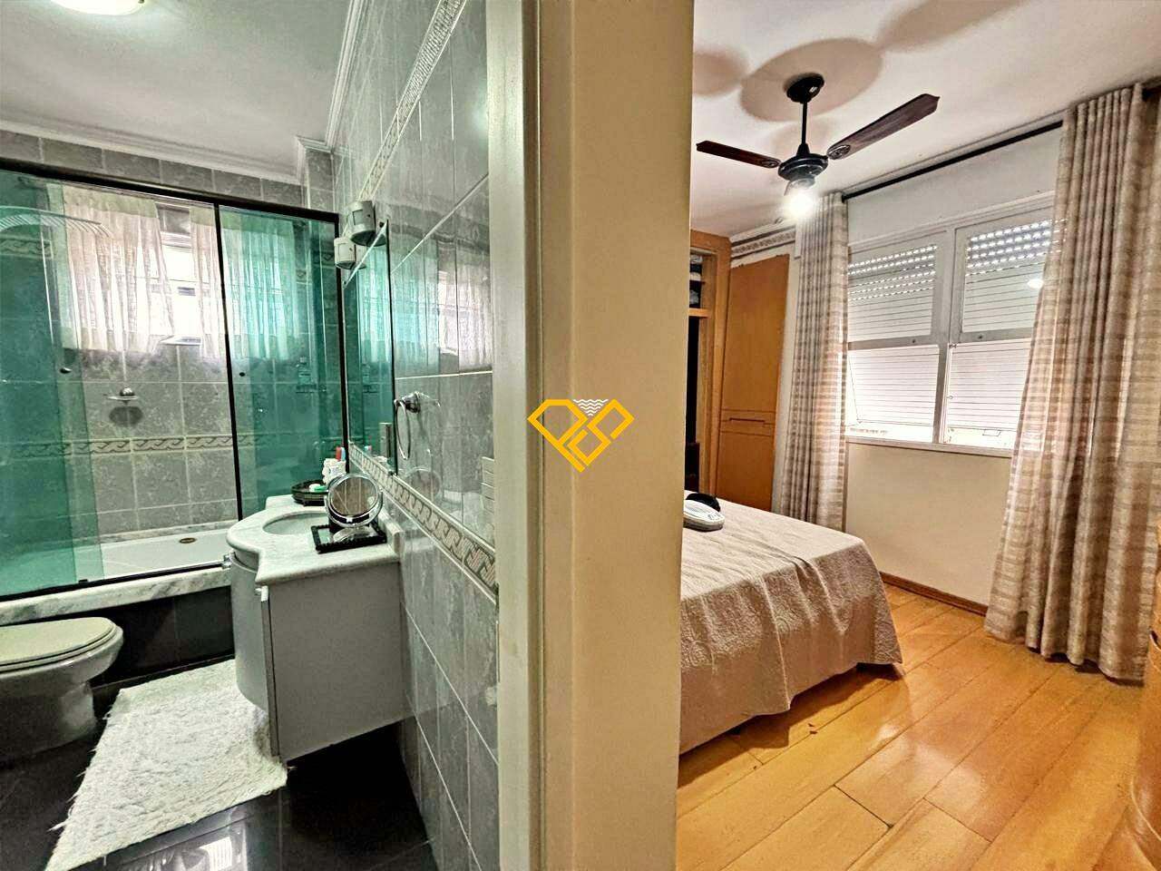 Apartamento à venda no Gonzaga: Dormitório 1 - suíte