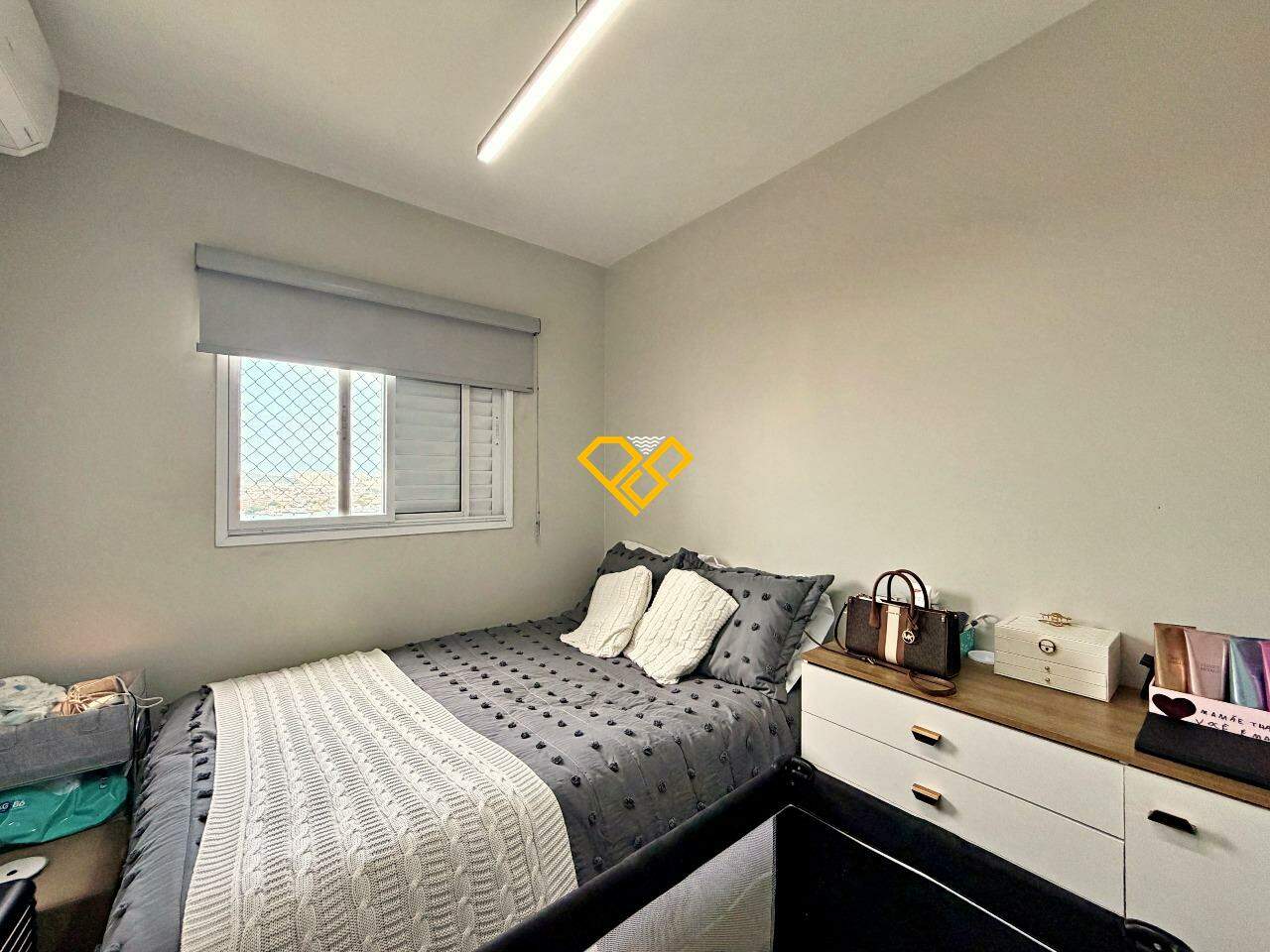 Apartamento à venda no Ponta da Praia: Dormitório 1 - suíte