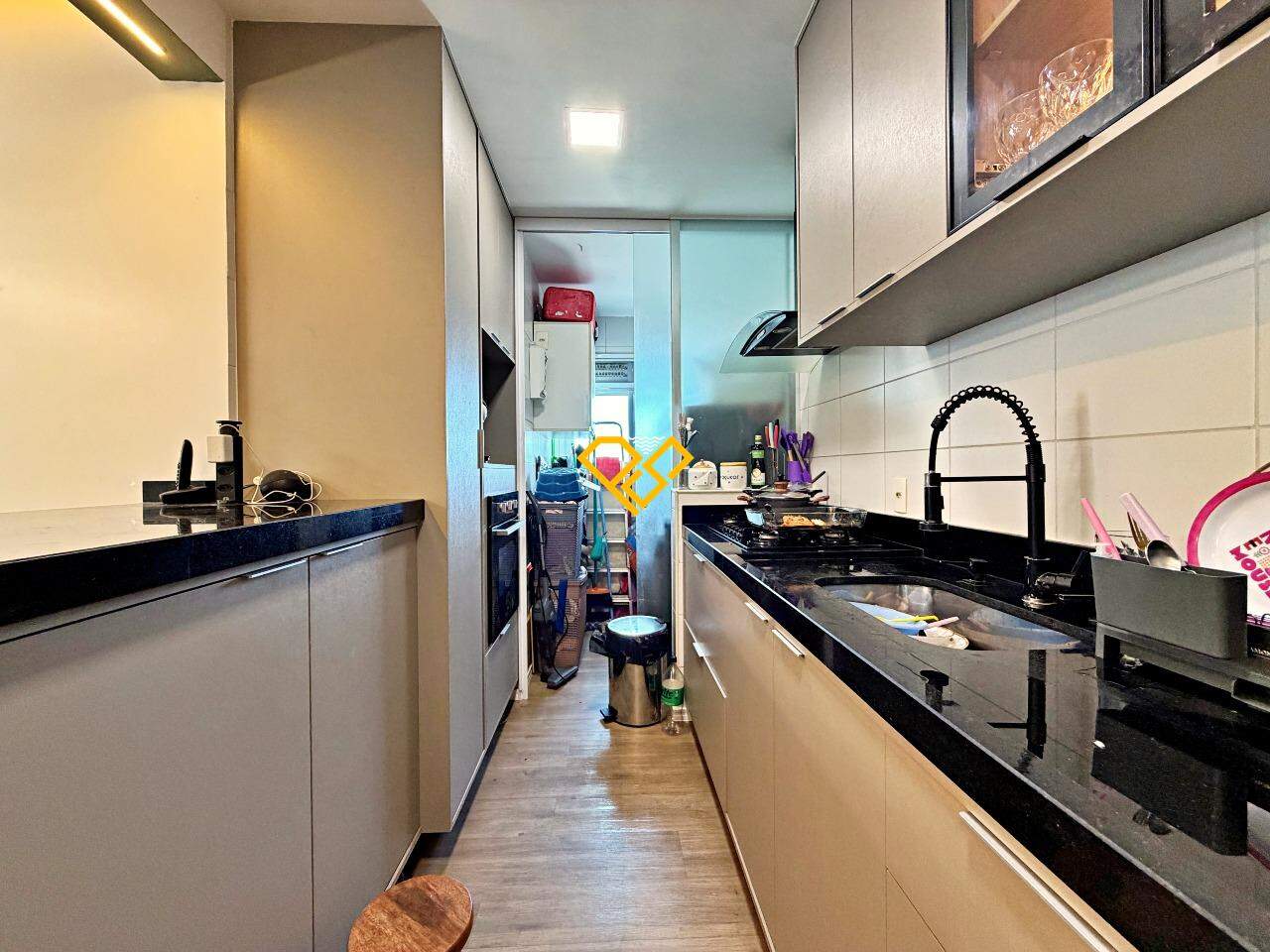 Apartamento à venda no Ponta da Praia: Cozinha