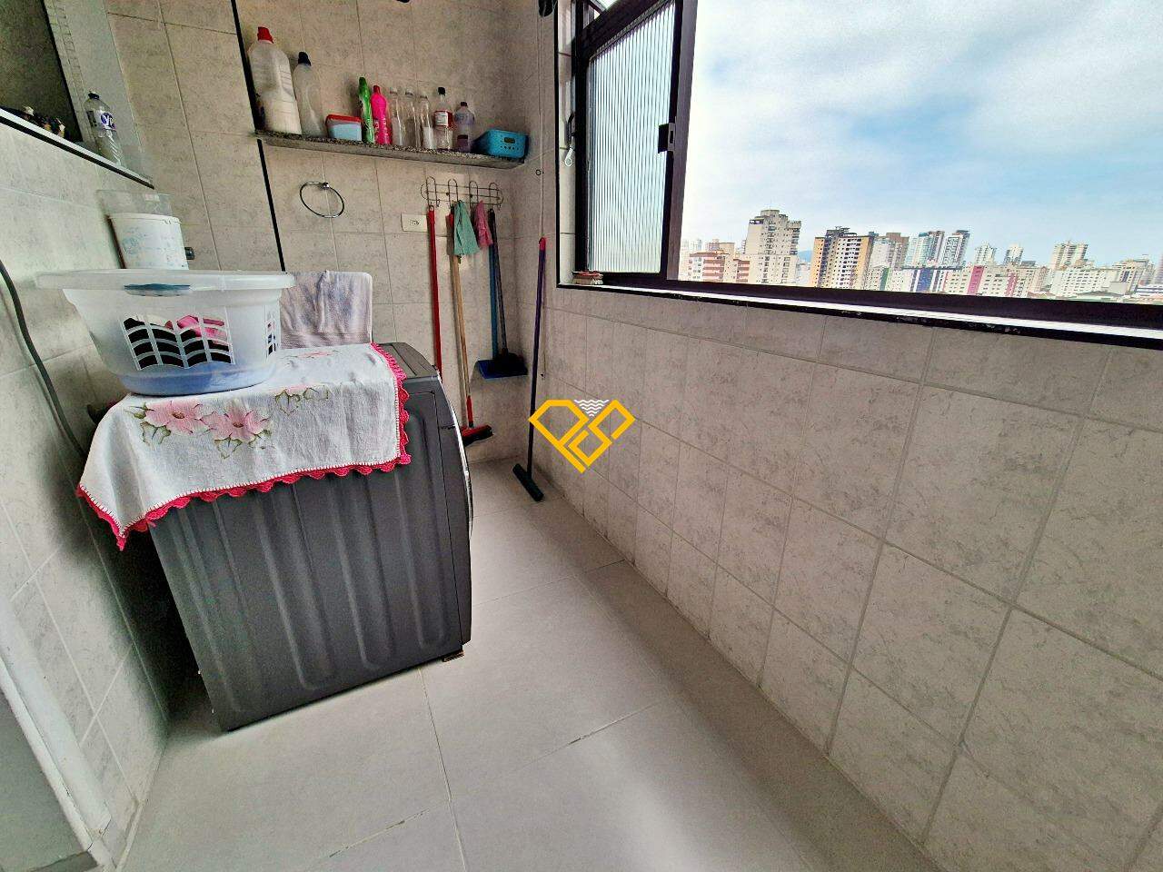 Apartamento à venda no Marapé: Área de serviço