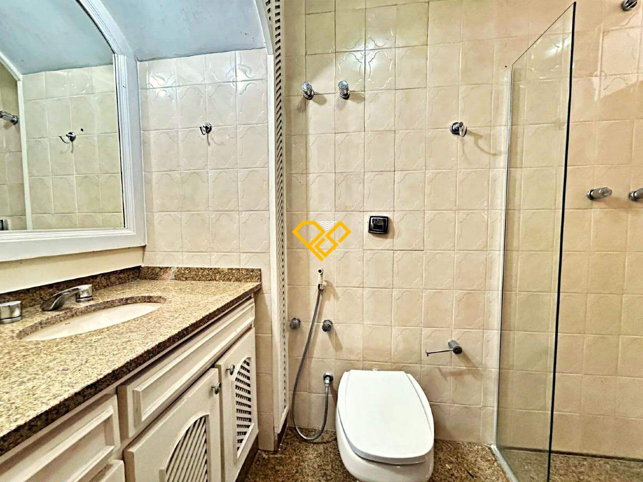 Apartamento à venda no Aparecida: Wc suíte 1