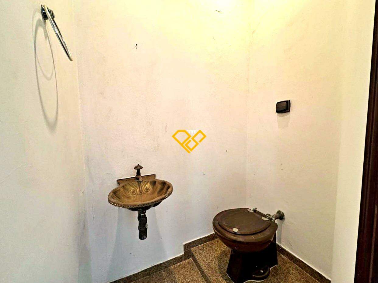 Apartamento à venda no Aparecida: Lavabo