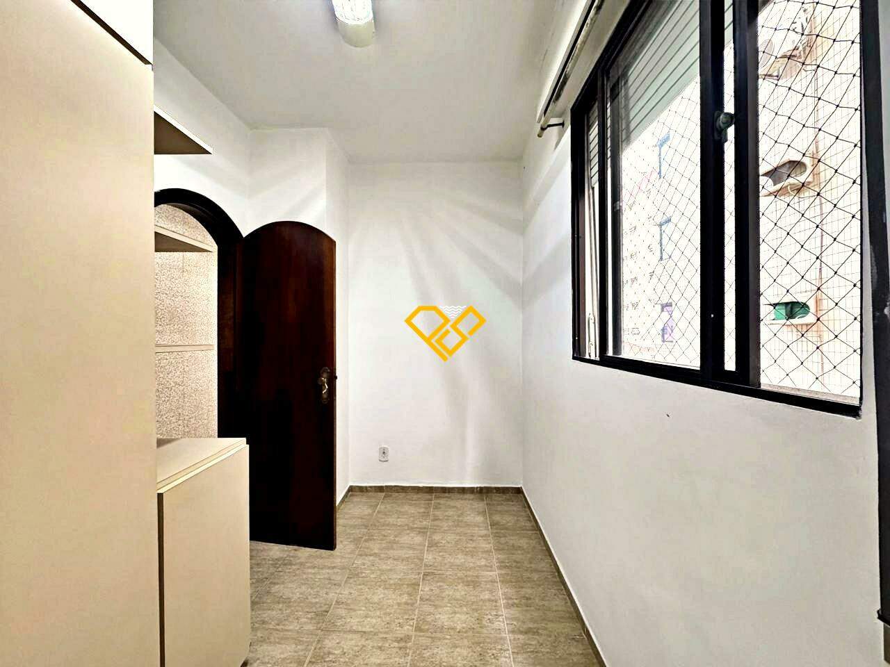 Apartamento à venda no Aparecida: Dependência