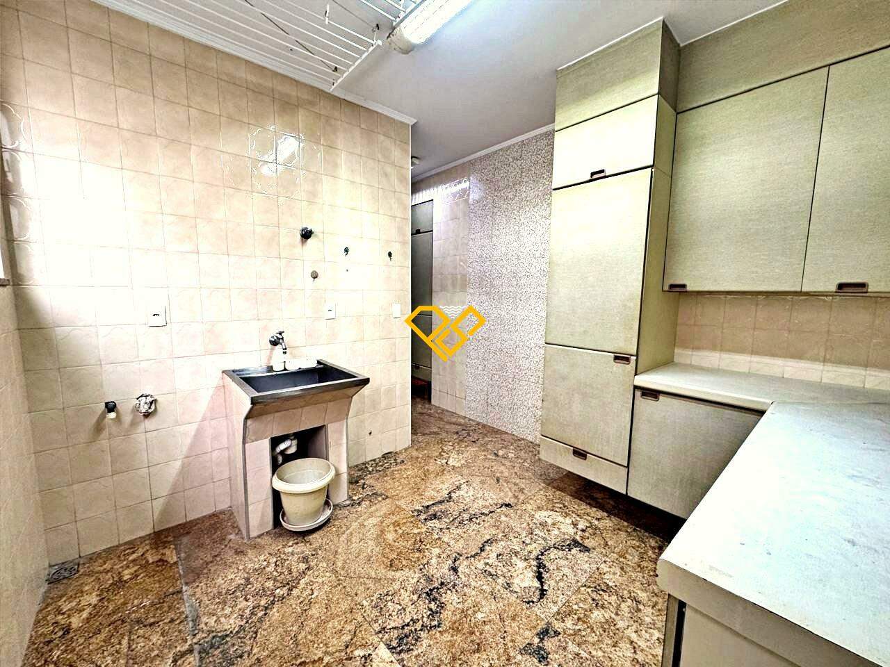 Apartamento à venda no Aparecida: Área de serviço