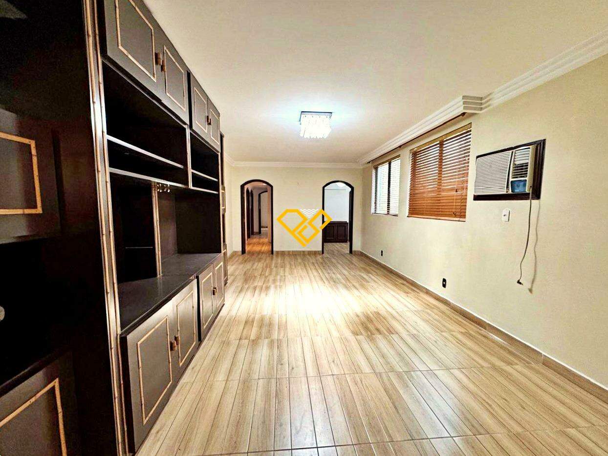 Apartamento à venda no Aparecida: Sala íntima