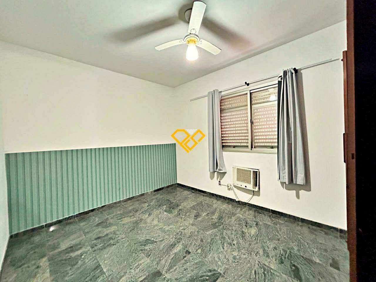 Apartamento à venda no Ponta da Praia: Dormitório 1 - suíte