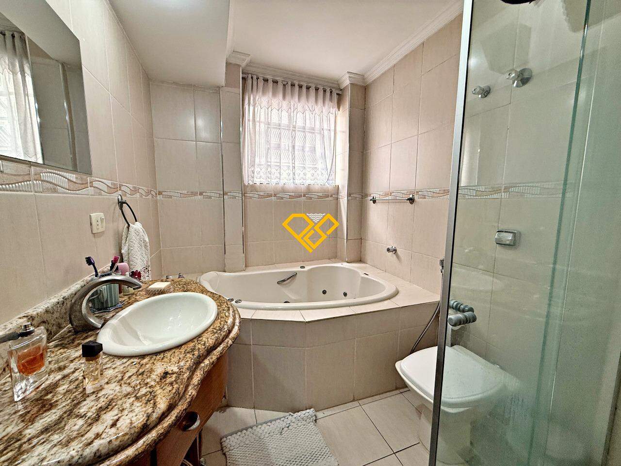 Apartamento à venda no Gonzaga: Wc suíte 1
