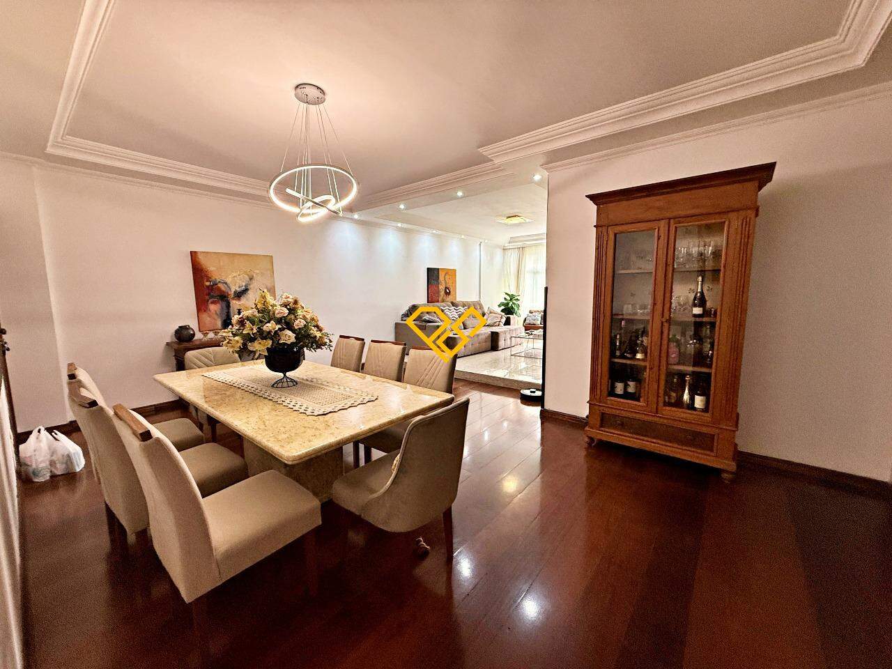 Apartamento à venda no Gonzaga: Sala