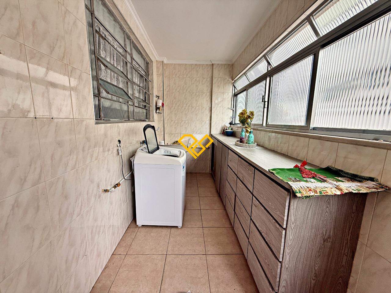 Apartamento à venda no Gonzaga: Área de serviço