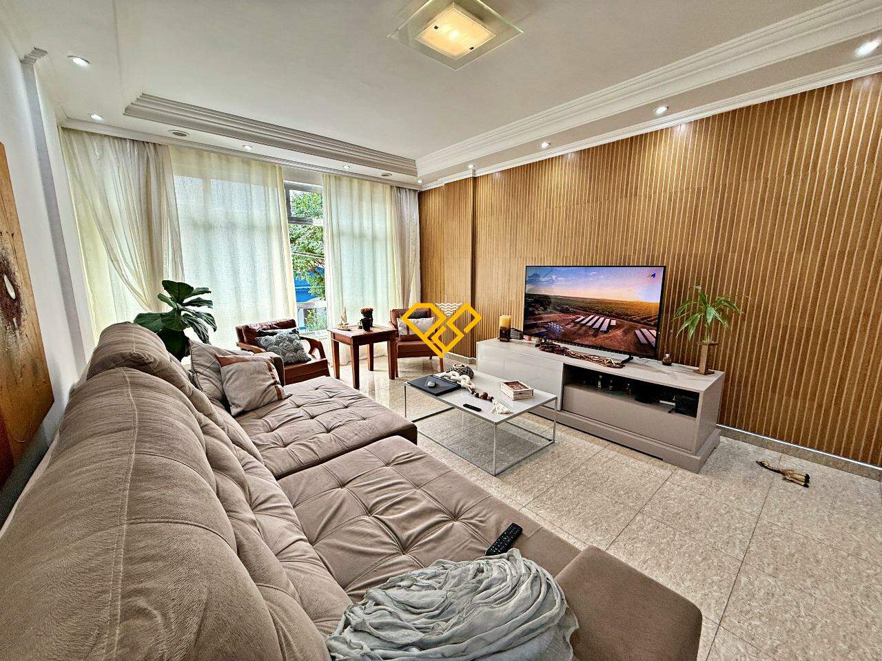 Apartamento à venda no Gonzaga: Sala