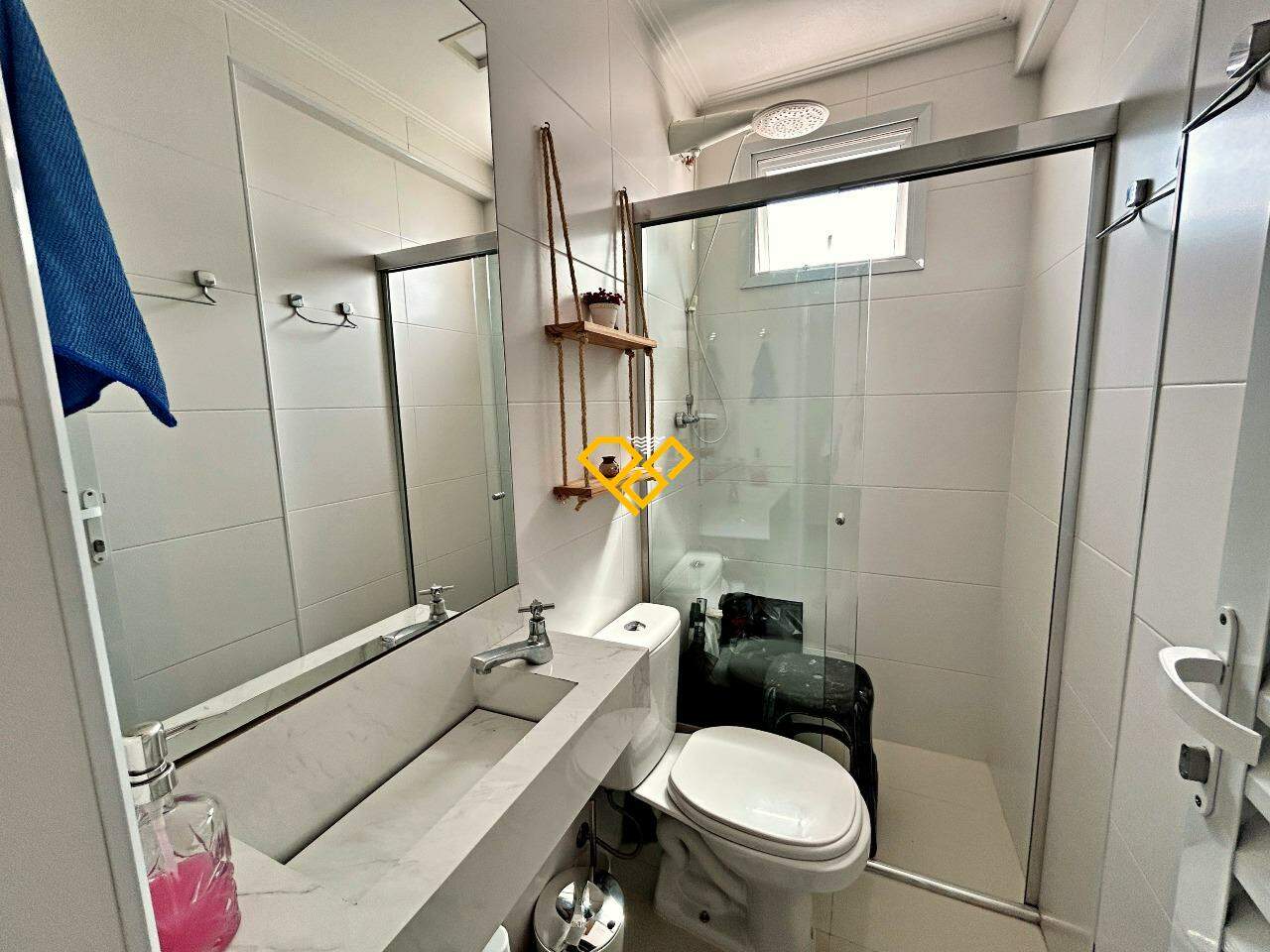 Apartamento à venda no Ponta da Praia: Wc de serviço