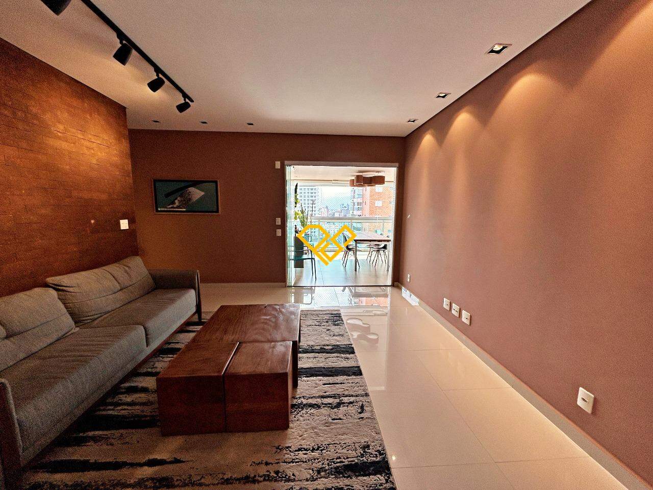 Apartamento à venda no Ponta da Praia: Sala