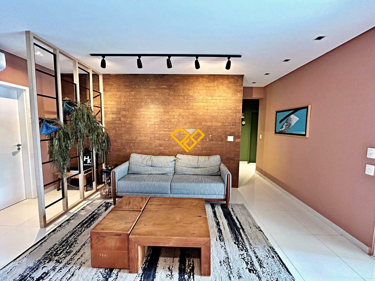 Apartamento à venda no Ponta da Praia: Sala
