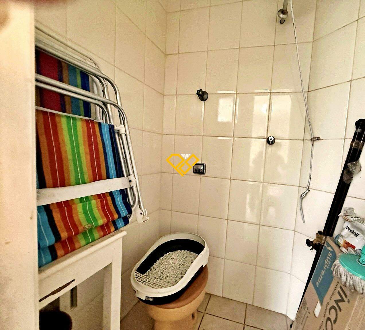 Apartamento à venda no Boqueirão: Wc de serviço