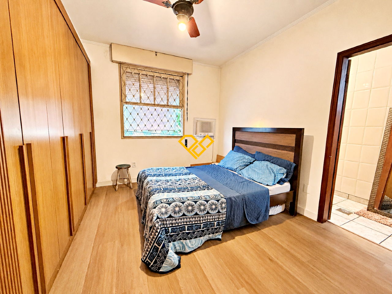 Apartamento à venda no Boqueirão: Dormitório 1 - suíte