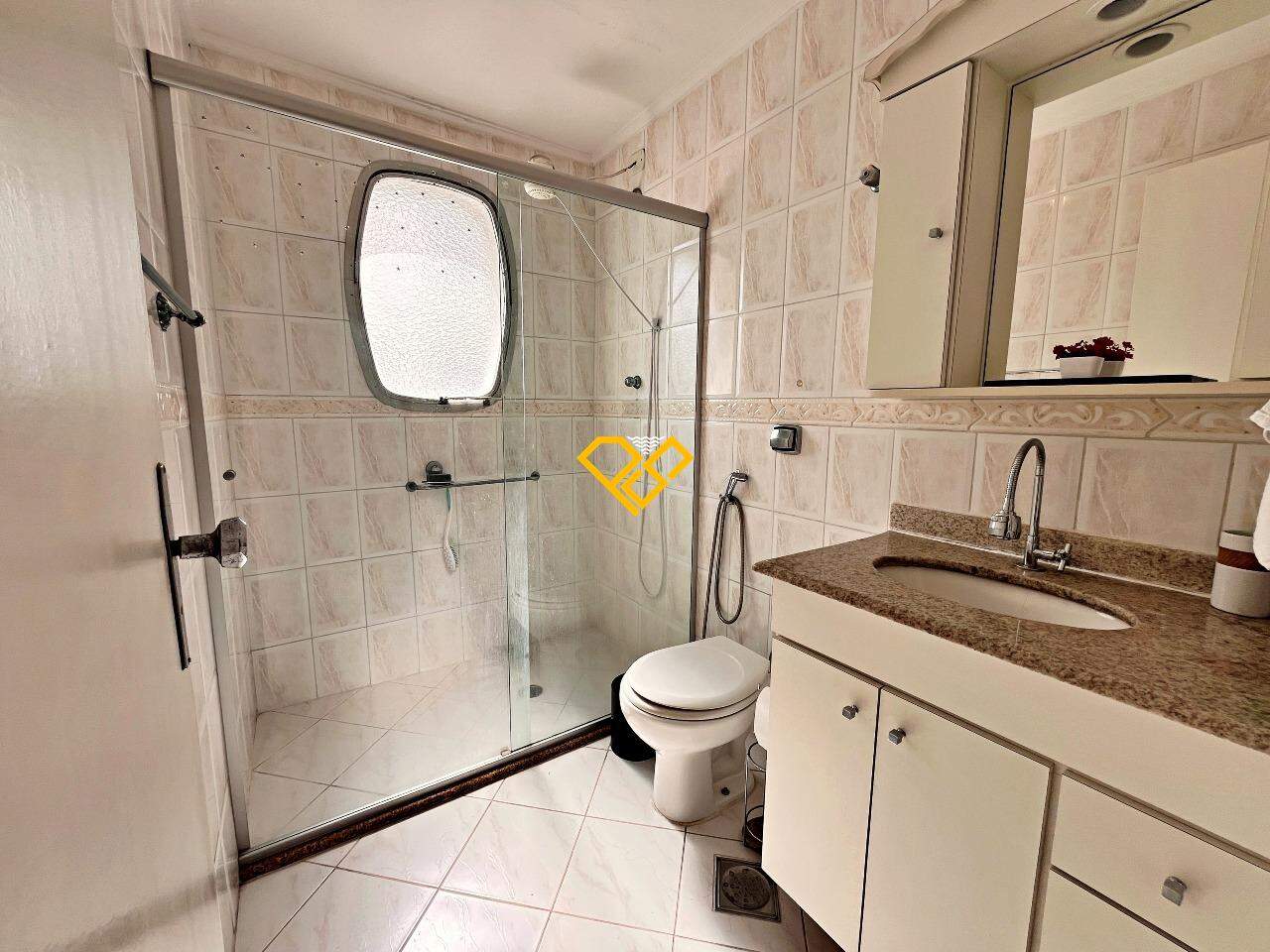 Apartamento à venda no Boqueirão: Wc sociaç