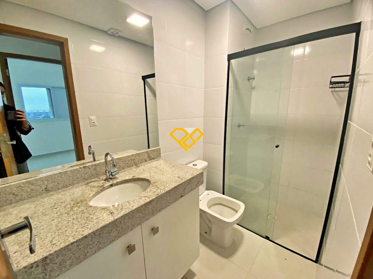 Apartamento à venda no Macuco: Wc social