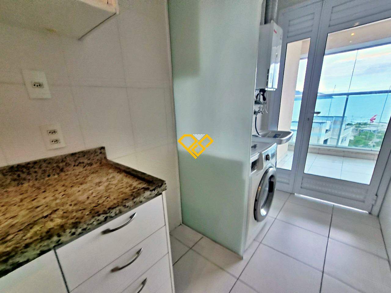 Apartamento Duplex à venda no José Menino: Cozinha